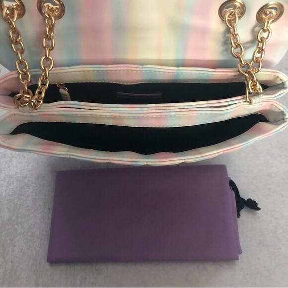 House of Want H.O.W. We Step Up Shoulder Bag in Sunset Stripe Pastel NEW - Picture 9 of 10